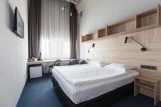 Отель Loop Hotel Vilnius Вильнюс Двухместный номер эконом-класса с 1 кроватью-1