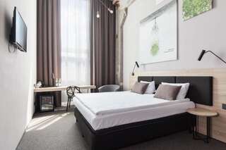 Отель Loop Hotel Vilnius Вильнюс Двухместный номер с 1 кроватью-1